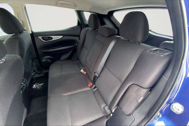 2022 Nissan Rogue Sport S