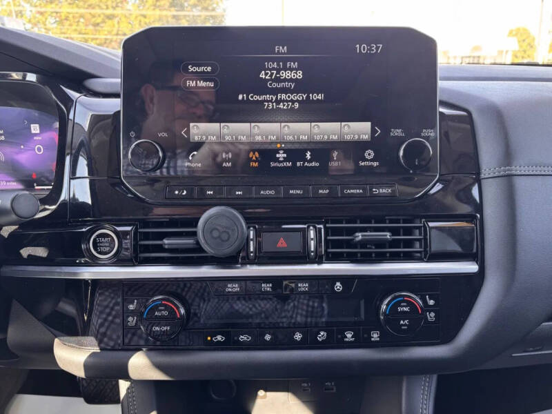 2024 Nissan Pathfinder Platinum