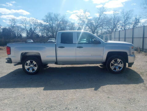 2017 Chevrolet Silverado 1500 Custom