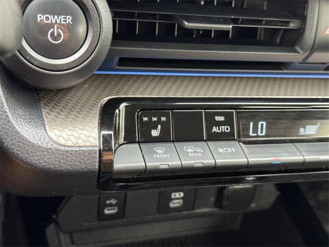 2024 Toyota Prius XLE