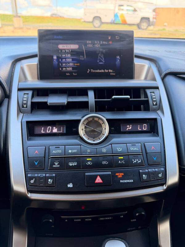 2017 Lexus NX 200t