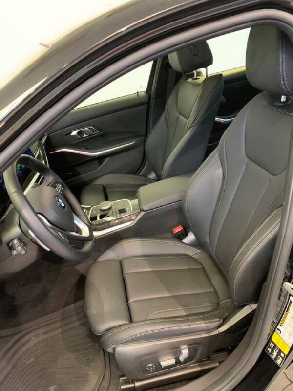 2023 BMW 3 Series 330i xDrive