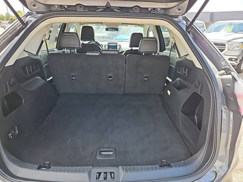2024 Ford Edge