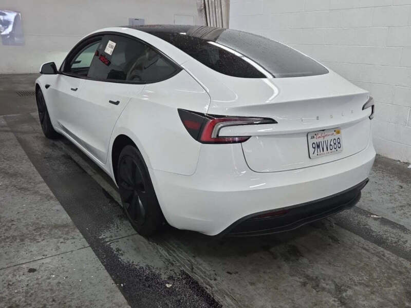 2024 Tesla Model 3 Long Range
