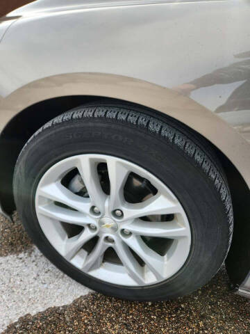 2017 Chevrolet Malibu LT