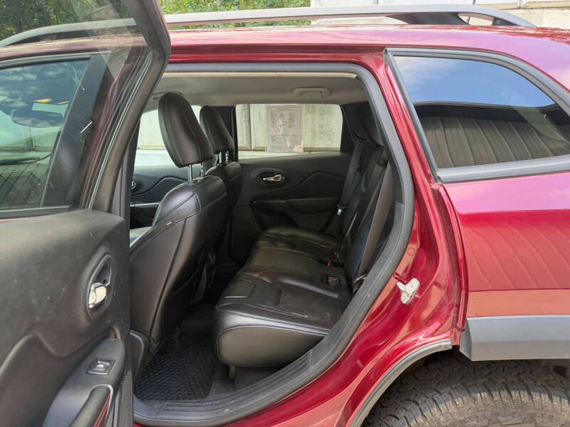 2020 Jeep Cherokee