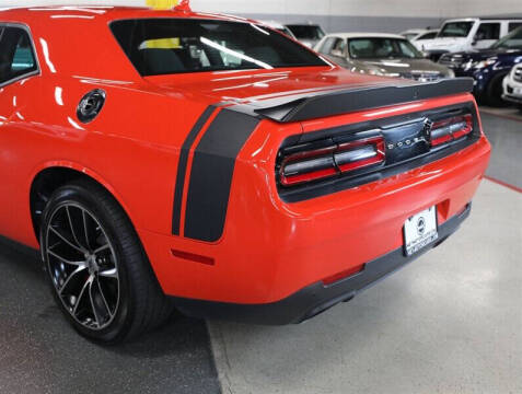 2018 Dodge Challenger 392 HEMI Scat Pack Shaker