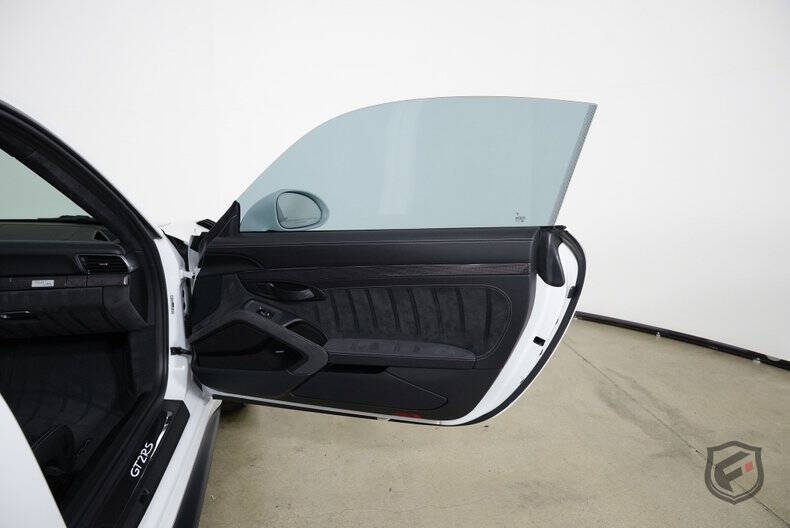 2018 Porsche 911 GT2 RS