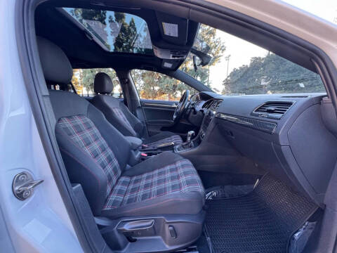 2018 Volkswagen Golf GTI