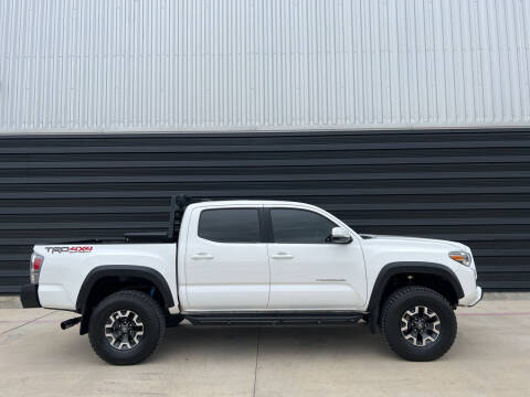 2020 Toyota Tacoma for sale at FAST LANE AUTO SALES in San Antonio TX