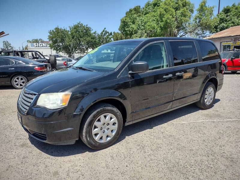 2008 Chrysler Town and Country LX
