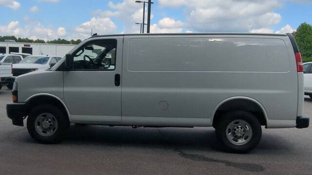 2025 Chevrolet Express 2500