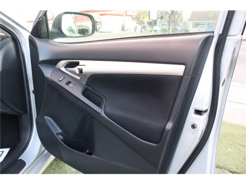 2010 Toyota Matrix XRS