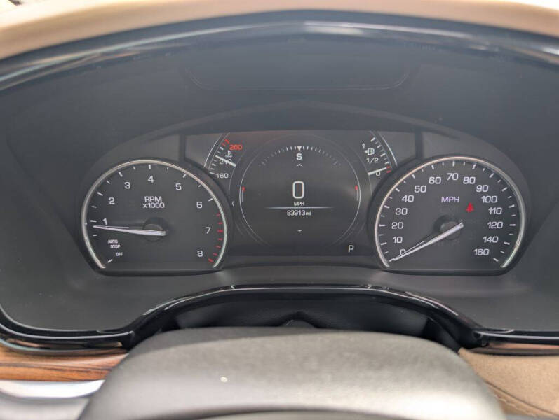 2018 Cadillac XT5 Platinum