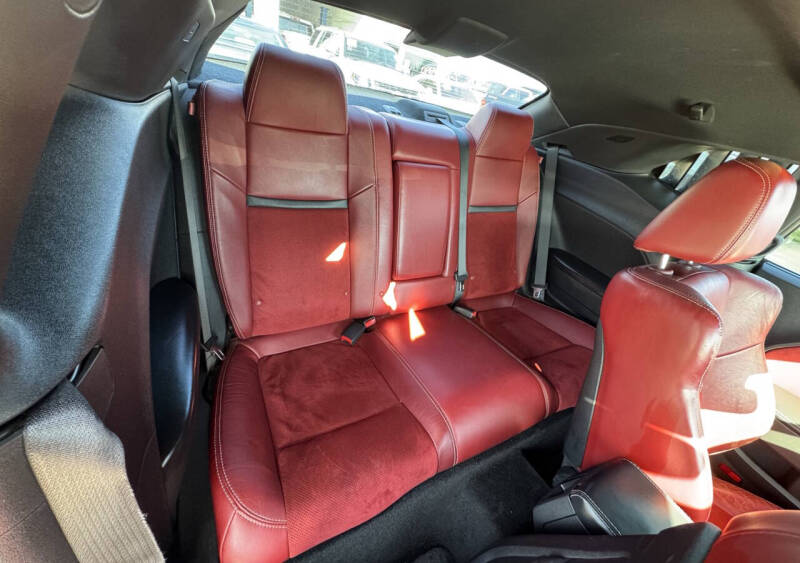 2012 Dodge Challenger SRT8 392