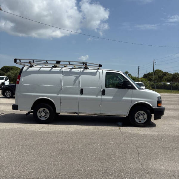 2020 Chevrolet Express 2500