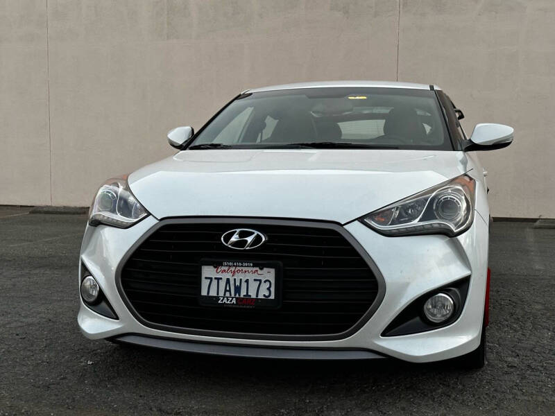 2016 Hyundai Veloster for sale at Zaza Carz Inc in San Leandro CA