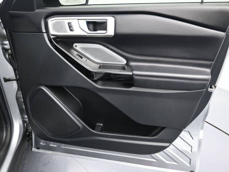 2021 Ford Explorer Platinum