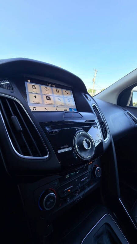 2018 Ford Focus Titanium
