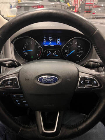 2017 Ford Focus Titanium