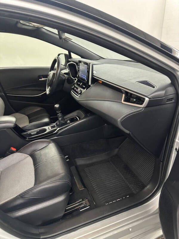 2021 Toyota Corolla Hatchback XSE