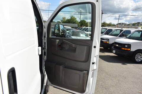 2017 Chevrolet Express 2500