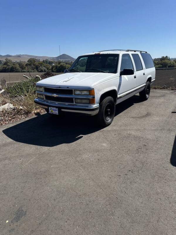 1996 Chevrolet Suburban's photo