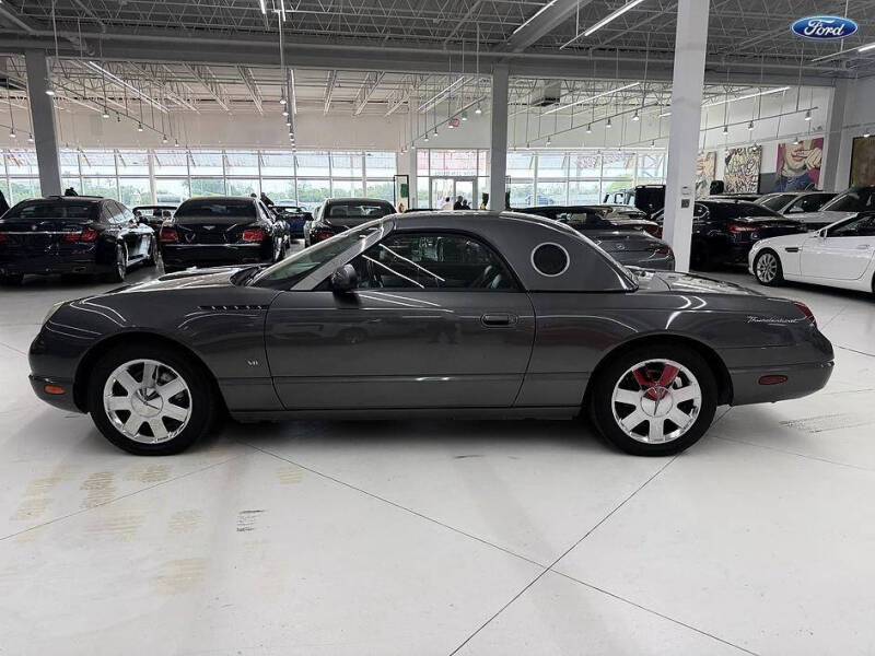 2003 Ford Thunderbird