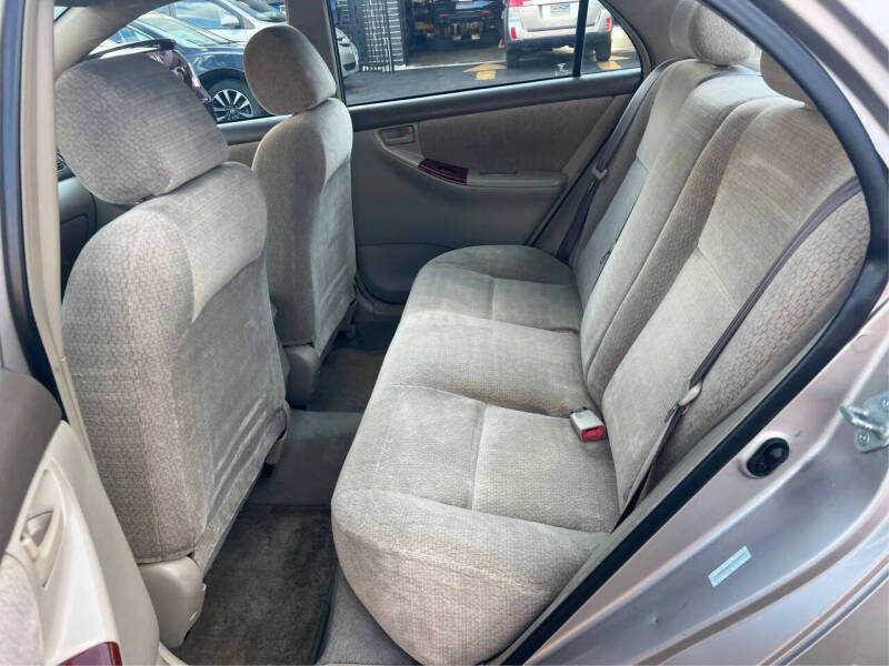2003 Toyota Corolla
