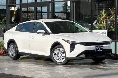 2025 Kia K4 LX