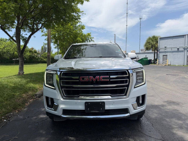 2021 GMC Yukon SLT
