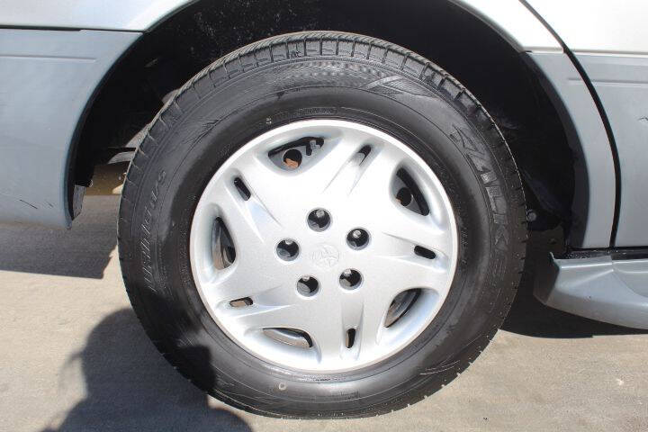 2002 Toyota Sienna LE