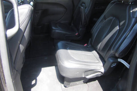 2018 Chrysler Pacifica Touring L Plus