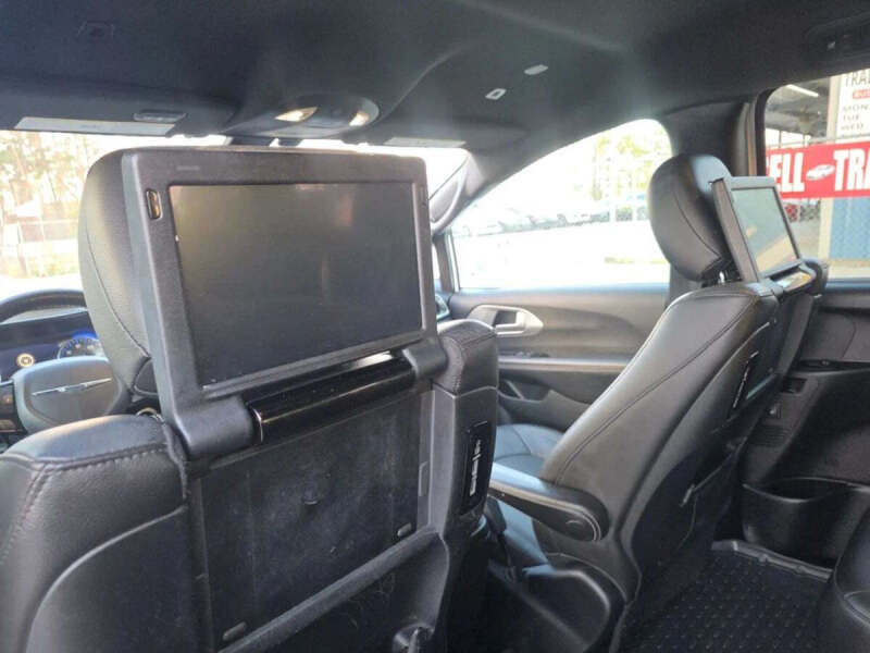 2019 Chrysler Pacifica Touring L Plus