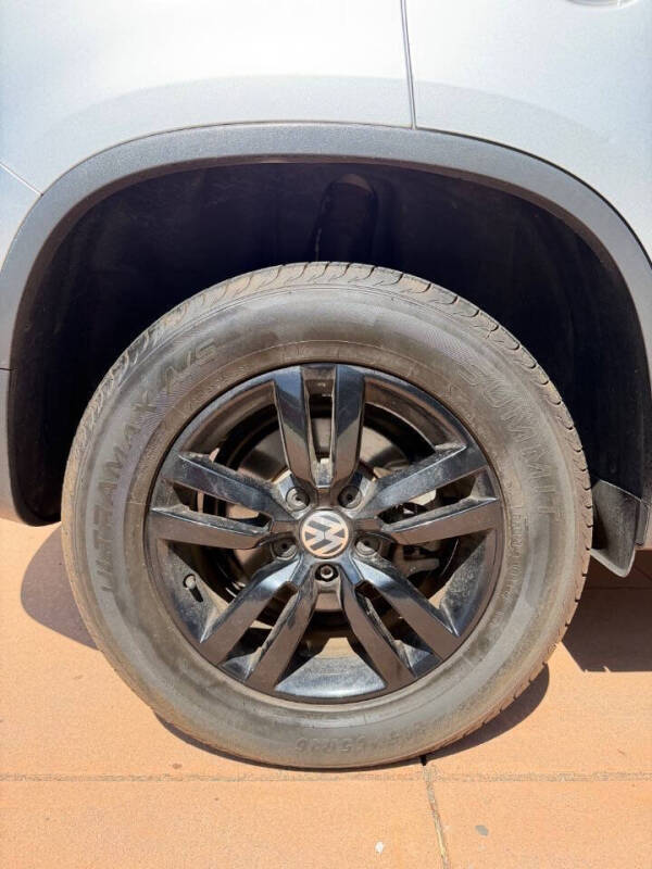 2015 Volkswagen Tiguan S