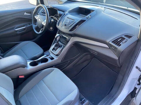 2014 Ford C-MAX Hybrid SE