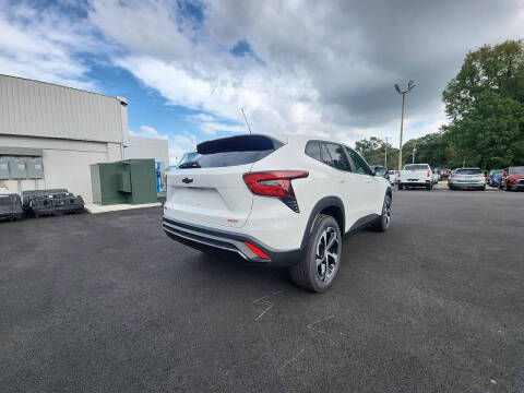 2025 Chevrolet Trax RS