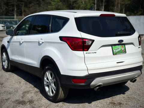 2019 Ford Escape SE