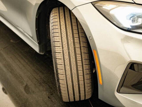 2025 BMW 3 Series 330i xDrive