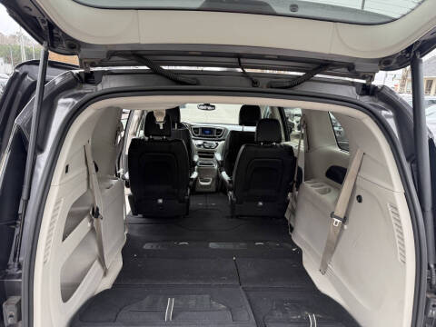 2018 Chrysler Pacifica Touring L