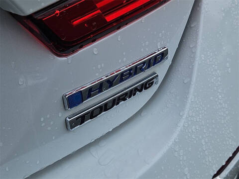 2022 Honda Accord Hybrid Touring