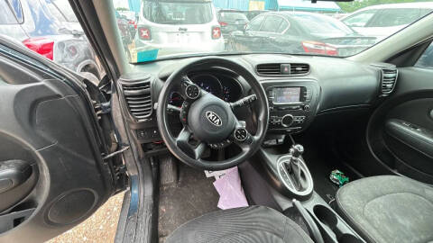 2017 Kia Soul +