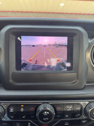 2021 Jeep Gladiator Sport