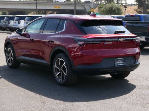 2026 Chevrolet Equinox EV LT 2