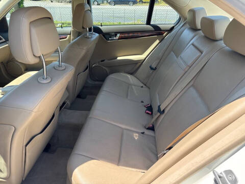 2010 Mercedes-Benz C-Class