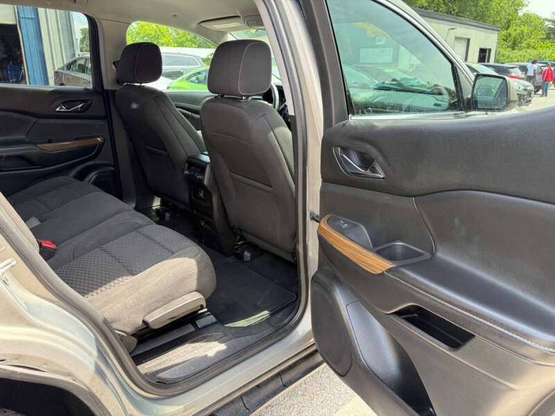 2019 GMC Acadia SLE-1