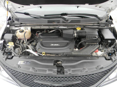 2018 Chrysler Pacifica Touring Plus