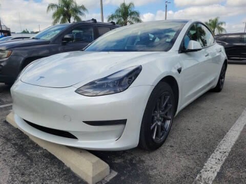 2021 Tesla Model 3 Standard Range Plus