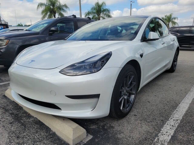 2021 Tesla Model 3 Standard Range Plus