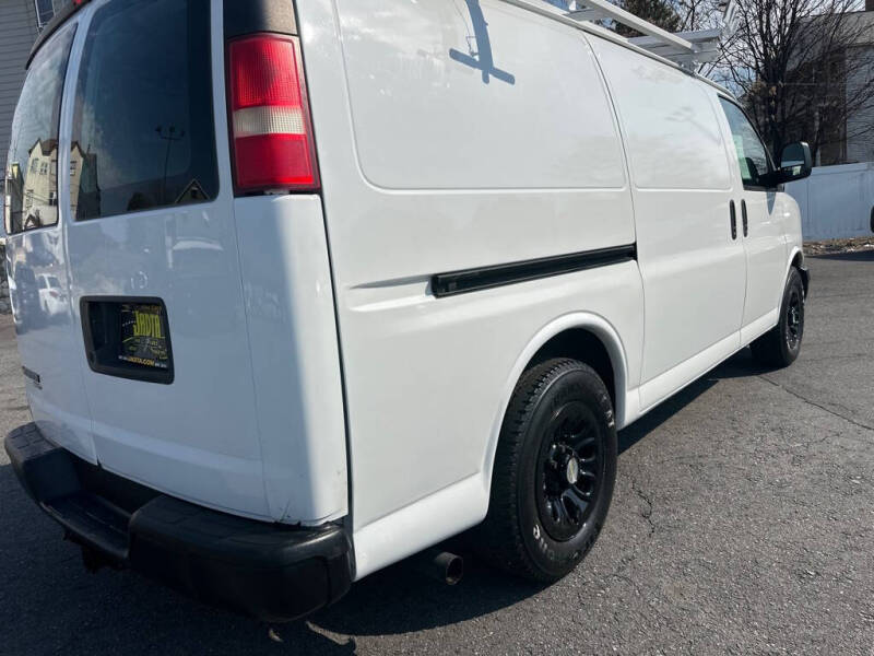 2011 Chevrolet Express 1500